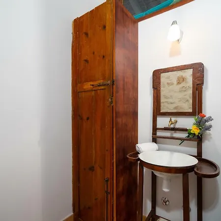 Lalau By Aguilarent * Ondara